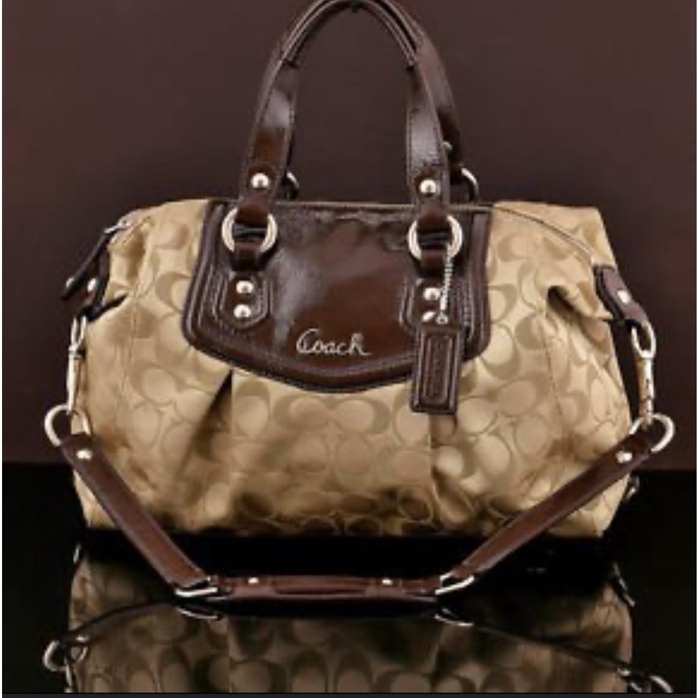 Coach bundle - Picture 2 of 8